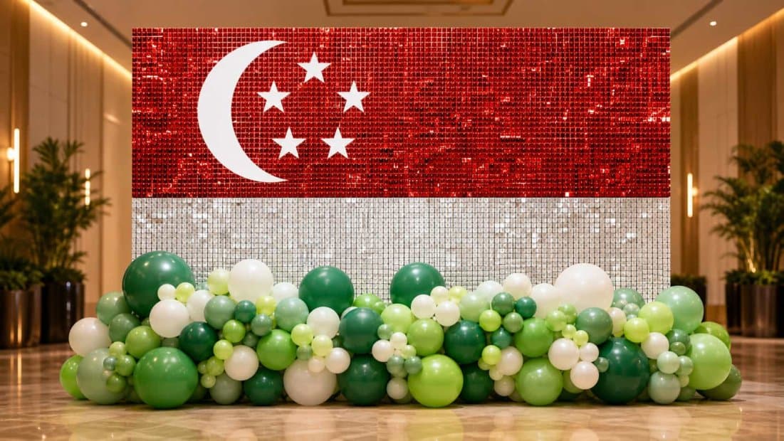 NDP Singapore Flag Shimmery Wall with Balloon Garland Singapore
